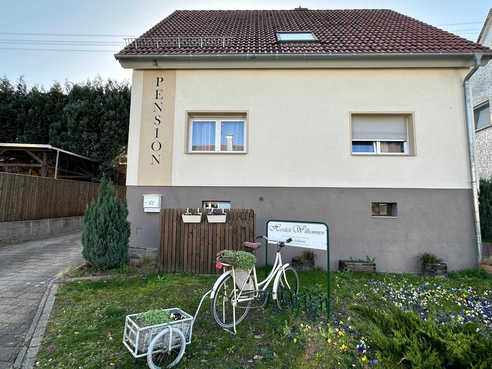Pension Schramm Karlsruhe Kültér fotó